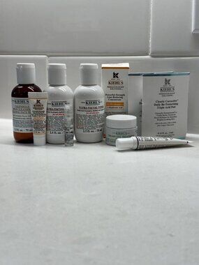 New Kiehl's set 10 items